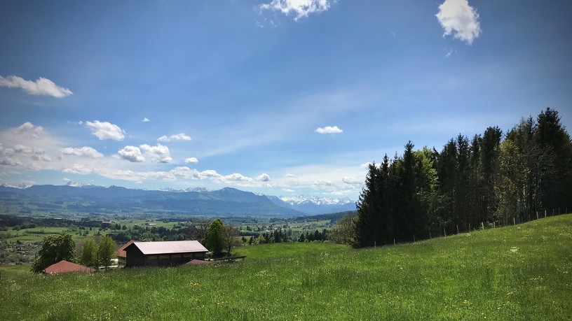 View from the Mariaberg to the magnificent mountain panorama