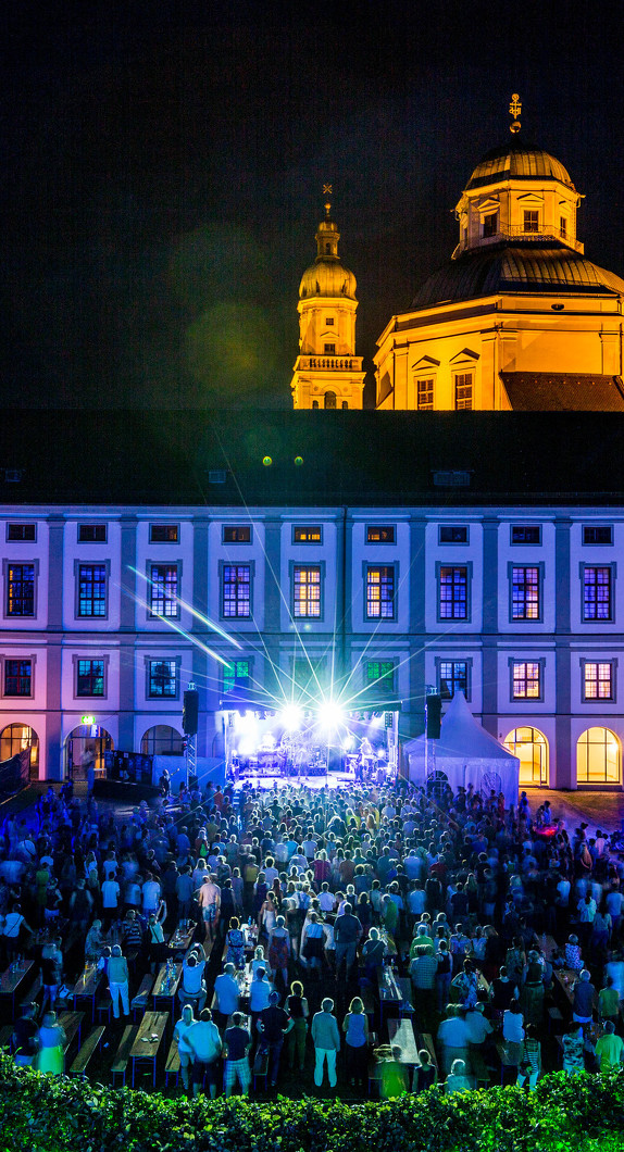 An event in front of the Basilica of St Lorenz
