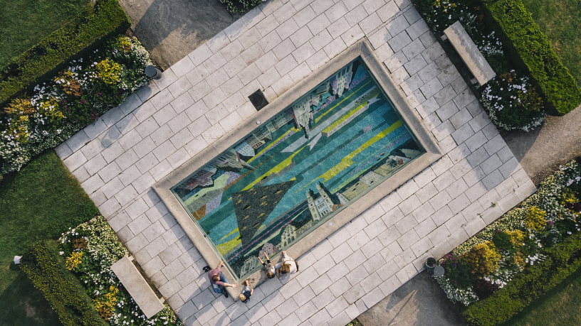 Mosaikbrunnen im Hofgarten in Kempten