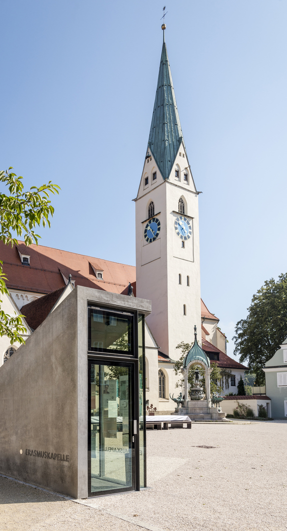 Die St.-Mang-Kirche auf dem St.-Mang-Platz