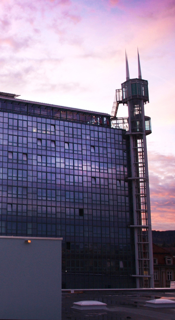 myParkhotel Kempten in der Abenddämmerung