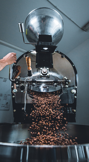 Gut gerösteter Kaffee aus der Kaffeerösterei Purschwarz